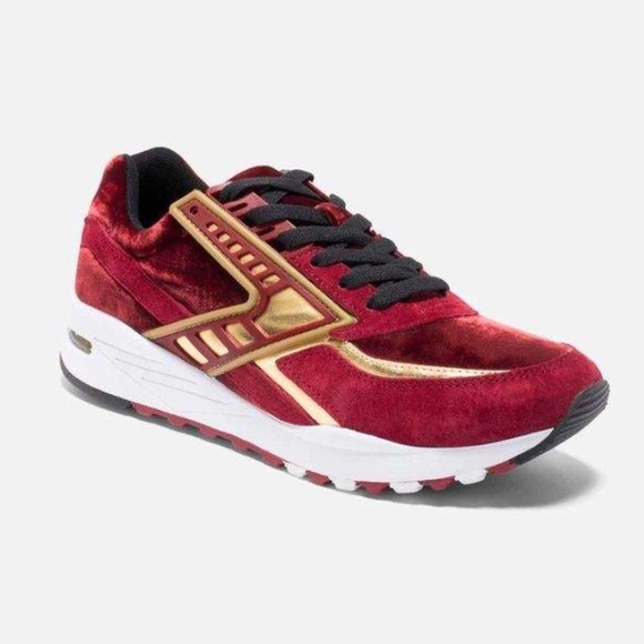 Brooks Shoes | Brooks Regent Burgundy Gold Sneaker Men New Retro | Color: Red | Size: 8.5 | Washingtonian5's Closet